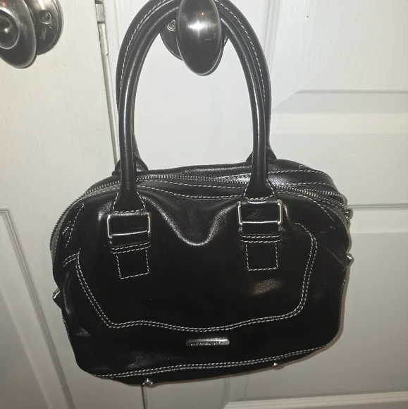 Classic Michael Kors black bag - Picture 2 of 6